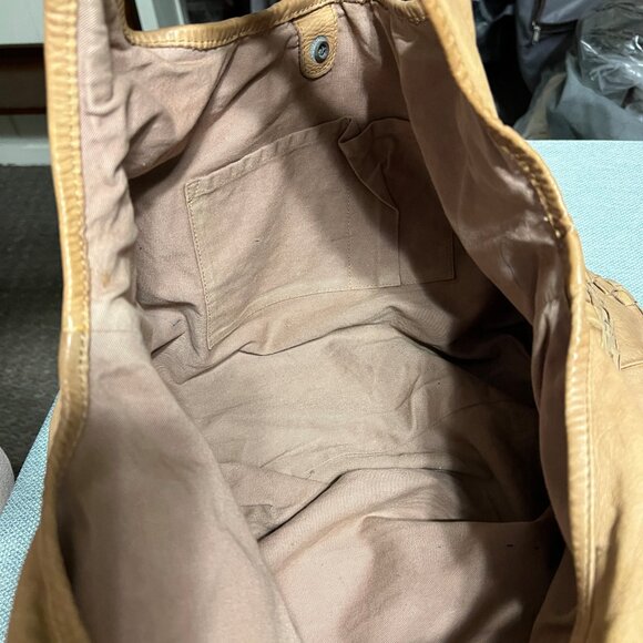 Sundance Leather Hand Bag - Picture 5 of 10